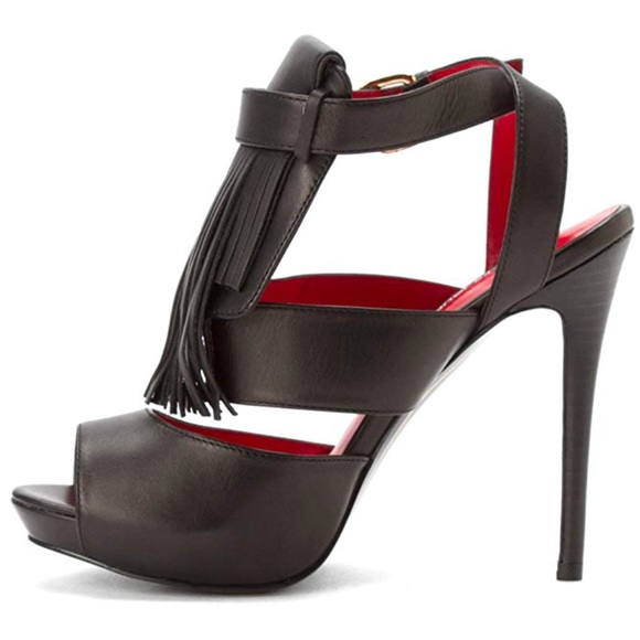 NIB Black Smooth Leather Boho Chic Tassel Heels - Picture 5 of 8